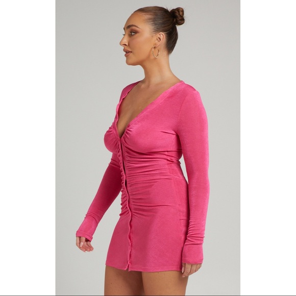 SOLD Showpo pink long sleeve mini dress - Picture 5 of 7